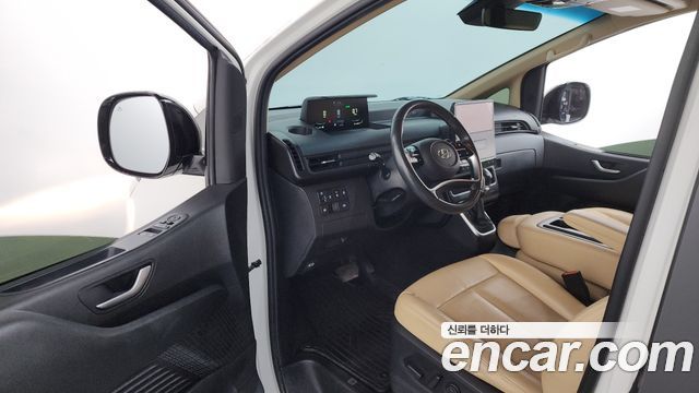 Hyundai Staria 4WD Tourer 9-Seater Modern 2023 — фото 10