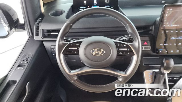 Hyundai Staria 4WD Tourer 9-Seater Modern 2023 — фото 13