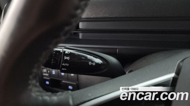 Hyundai Staria 4WD Tourer 9-Seater Modern 2023 — фото 15
