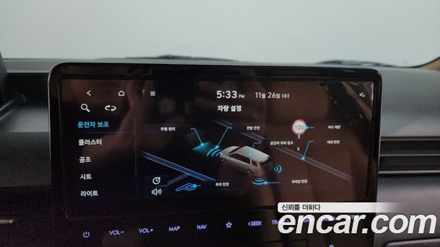 Hyundai Staria 4WD Tourer 9-Seater Modern 2023 — фото 18