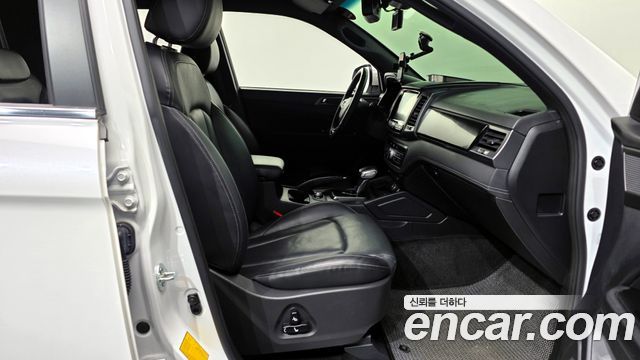 KG Mobility (SsangYong) Rexton Sports Khan Diesel 2.2 4WD Expedition 2022 — фото 11