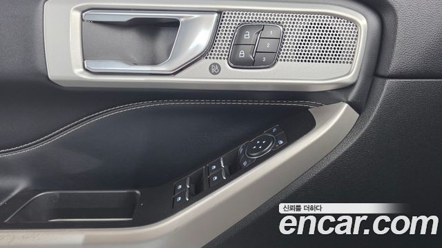 Ford Explorer (VI) 2.3 LimIted 4WD 2022 — фото 12