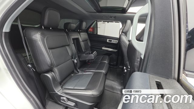 Ford Explorer (VI) 2.3 LimIted 4WD 2022 — фото 19