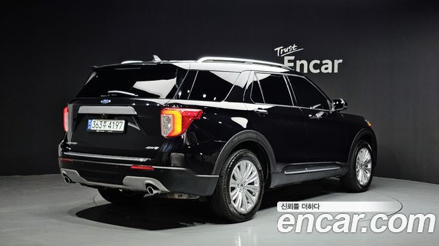 Ford Explorer (VI) 2.3 LimIted 4WD 2021 — фото 2