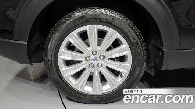 Ford Explorer (VI) 2.3 LimIted 4WD 2021 — фото 5