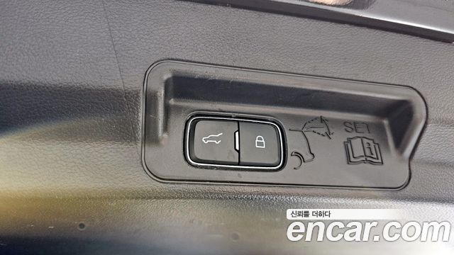 Ford Explorer (VI) 2.3 LimIted 4WD 2021 — фото 22