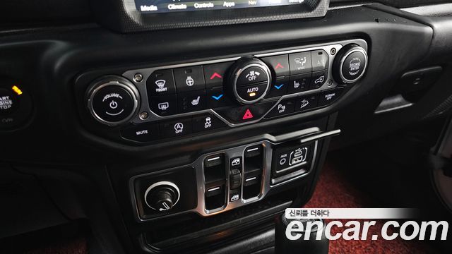 Jeep Wrangler (JL) 2.0 Overland 4Door 2019 — фото 18