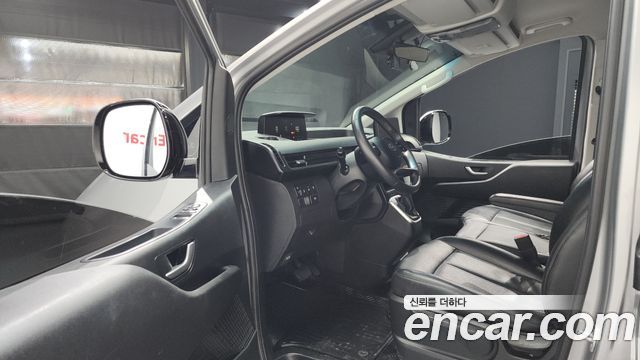 Hyundai Staria Tourer 9-Seater Modern 2023 — фото 10