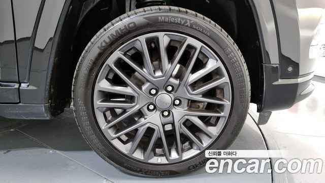Jeep Compass (II) S 2.4 AWD 2022 — фото 5
