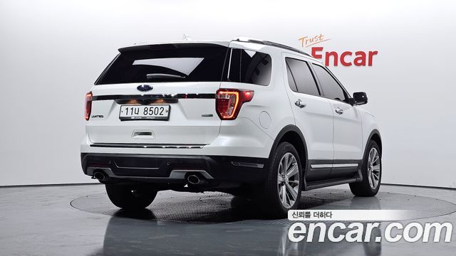 Ford Explorer 2.3 Limited 4WD 5th 2018 — фото 2