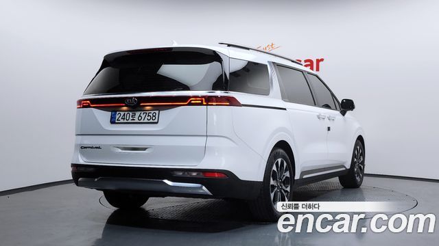 Kia Carnival (IV) Diesel 9-Seater Signature 2021 — фото 2