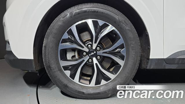 Kia Carnival (IV) Diesel 9-Seater Prestige 2023 — фото 5