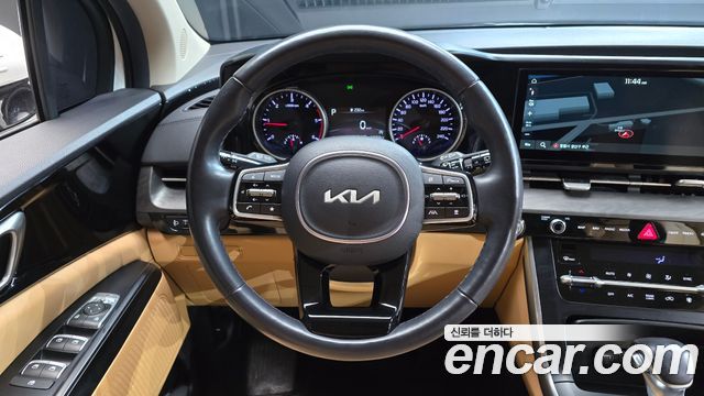 Kia Carnival (IV) Diesel 9-Seater Prestige 2023 — фото 13