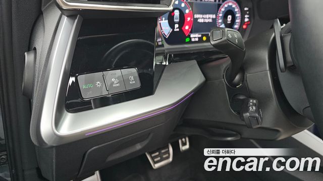 Audi A3 (8Y) 40 TFSI Premium 2023 — фото 16