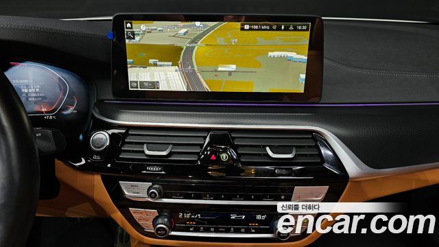BMW 5 Series (G30) 520i M Sport 2023 — фото 14
