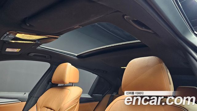 BMW 5 Series (G30) 520i M Sport 2023 — фото 19