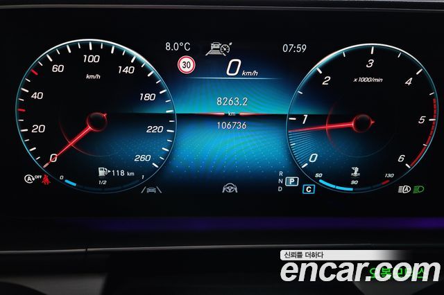 Mercedes-Benz GLE-Class (W167) GLE300d 4MATIC 2021 — фото 8
