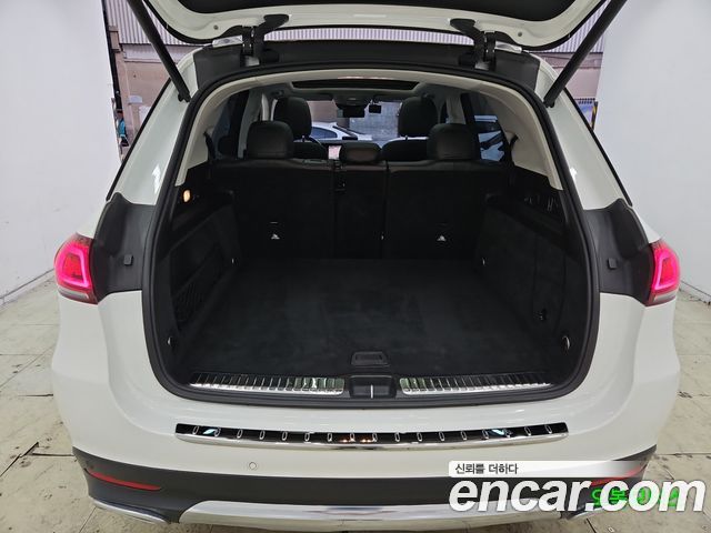 Mercedes-Benz GLE-Class (W167) GLE300d 4MATIC 2021 — фото 18
