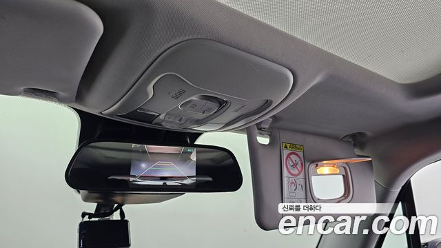 Jeep Renegade 2.4 Longitude 2016 — фото 16