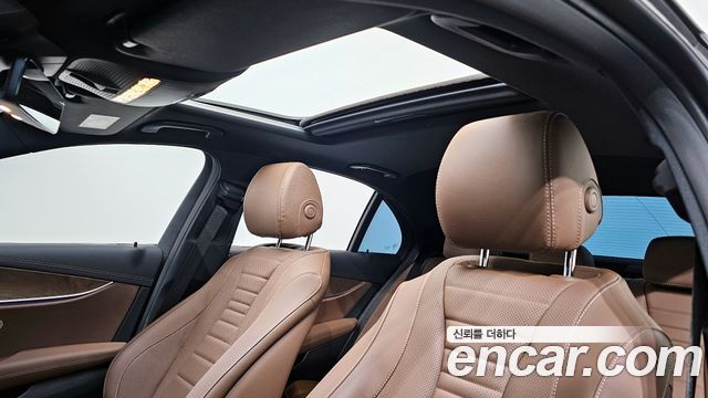 Mercedes-Benz E-Class (W213) E300e 4MATIC Exclusive 2021 — фото 19