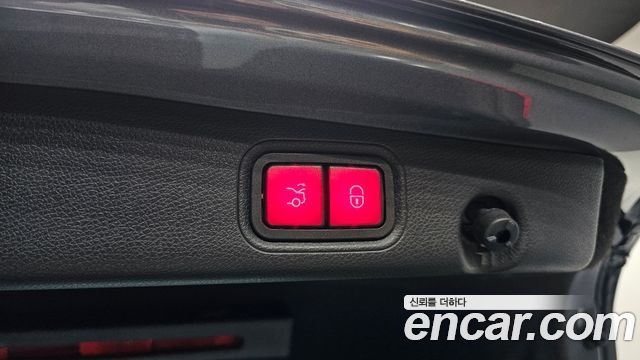 Mercedes-Benz E-Class (W213) E300e 4MATIC Exclusive 2021 — фото 20