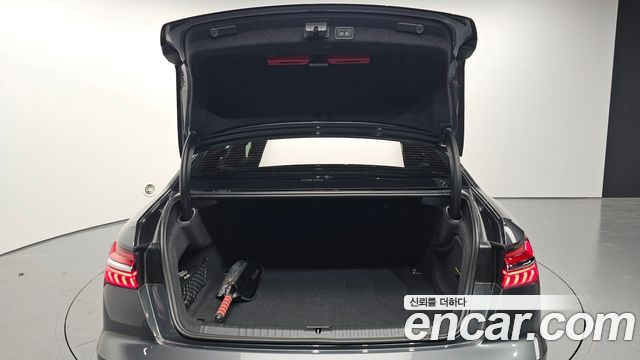 Audi A6 (C8) 45 TFSI Quattro Premium 2022 — фото 24