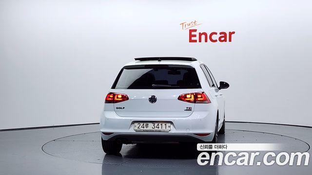 Volkswagen Golf (VII) 1.4 TSI Premium 2014 — фото 4