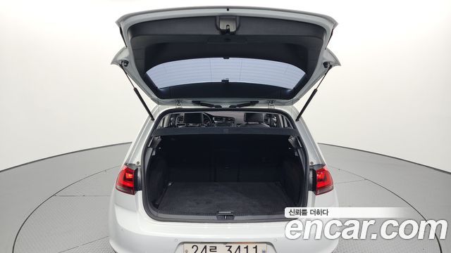 Volkswagen Golf (VII) 1.4 TSI Premium 2014 — фото 20