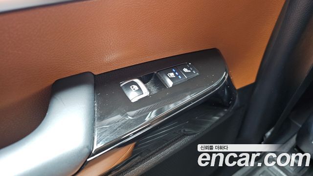Kia Mohave The Master Diesel 3.0 4WD 6-Seater Platinum 2024 — фото 19
