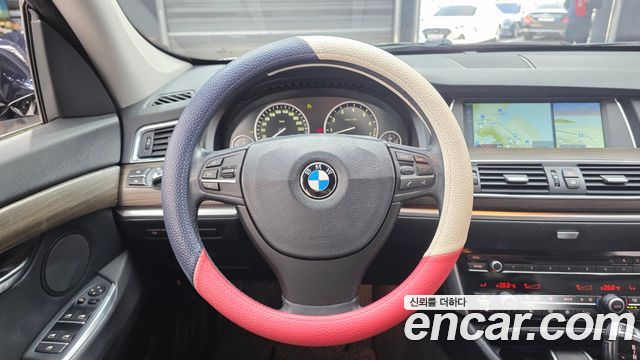 BMW 5 Series GT (F07) GT xDrive 2011 — фото 13
