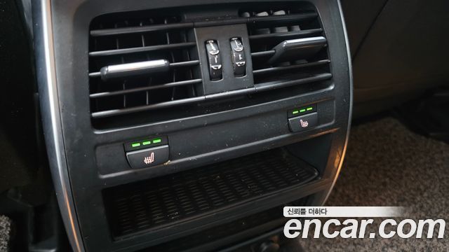 BMW 5 Series GT (F07) GT xDrive 2011 — фото 18