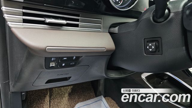 Hyundai Grandeur (IG) 3.0 LPi Rent Car Exclusive 2022 — фото 13