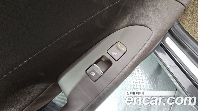 Hyundai Grandeur (IG) 3.0 LPi Rent Car Exclusive 2022 — фото 19
