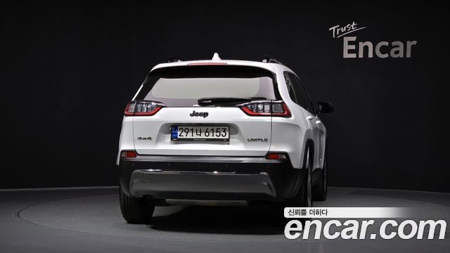 Jeep Cherokee (KL) 2.4 Limited AWD 2022 — фото 4