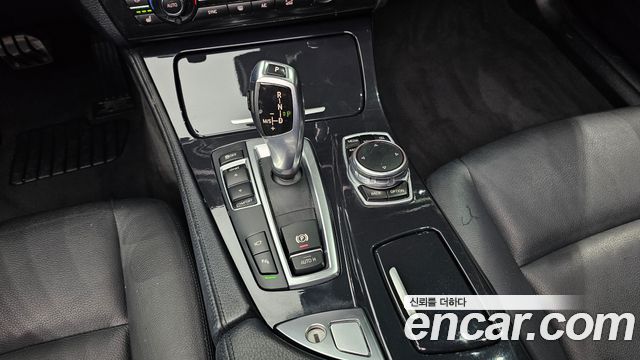 BMW 5 Series (F10) 520d M Aero Dynamic 2016 — фото 9