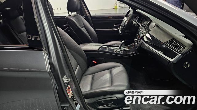 BMW 5 Series (F10) 520d M Aero Dynamic 2016 — фото 10