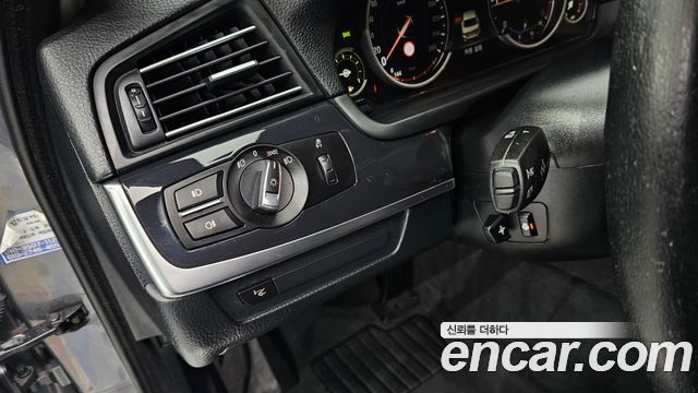 BMW 5 Series (F10) 520d M Aero Dynamic 2016 — фото 18