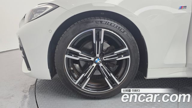 BMW 4 Series (G22) 420i M Sport Coupe 2023 — фото 5