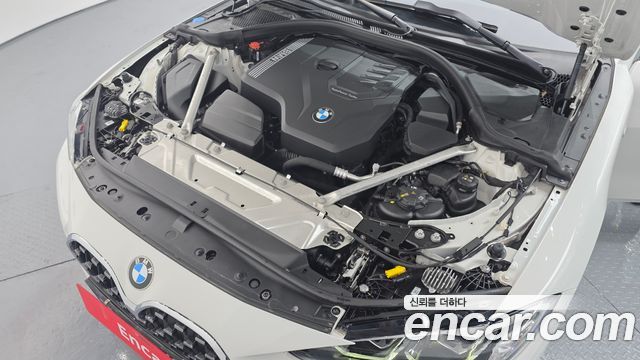 BMW 4 Series (G22) 420i M Sport Coupe 2023 — фото 6