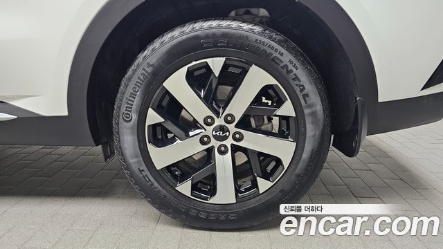 Kia Sorento (IV) Diesel 2.2 2WD Noblesse 2023 — фото 5