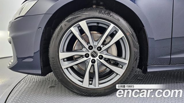 Audi A6 (C8) 45 TFSI Quattro Premium 2022 — фото 5