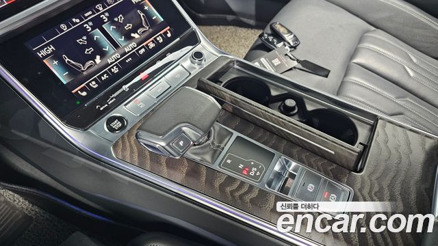 Audi A6 (C8) 45 TFSI Quattro Premium 2022 — фото 9