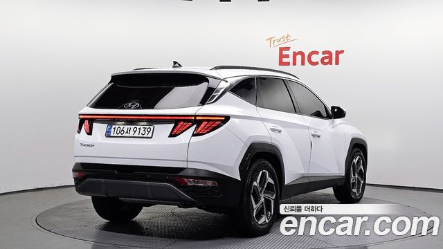 Hyundai Tucson (NX4) Gasoline 1.6 Turbo 2WD Inspiration 2023 — фото 2