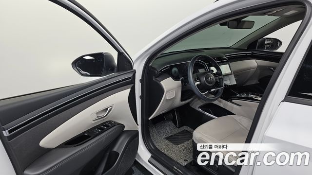 Hyundai Tucson (NX4) Gasoline 1.6 Turbo 2WD Inspiration 2023 — фото 10