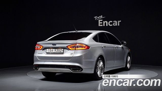 Ford Fusion 2.0 Ecobost 2nd 2015 — фото 2