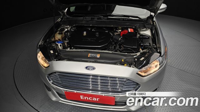 Ford Fusion 2.0 Ecobost 2nd 2015 — фото 6