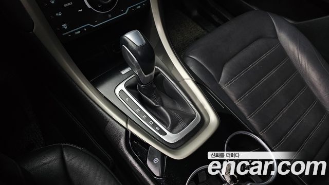 Ford Fusion 2.0 Ecobost 2nd 2015 — фото 9