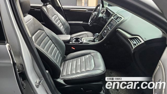 Ford Fusion 2.0 Ecobost 2nd 2015 — фото 10
