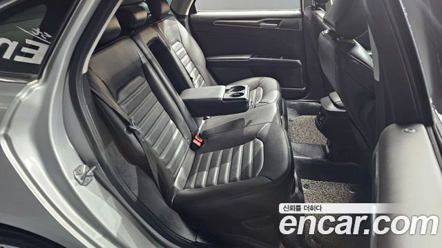 Ford Fusion 2.0 Ecobost 2nd 2015 — фото 12