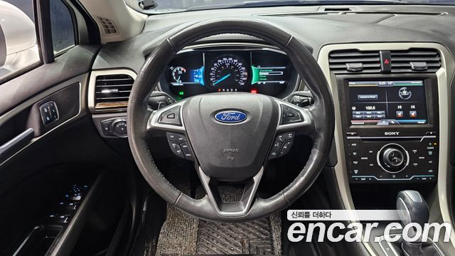 Ford Fusion 2.0 Ecobost 2nd 2015 — фото 13